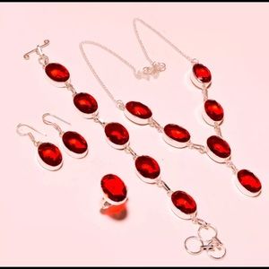 4pc Silver and garnet jewelry set